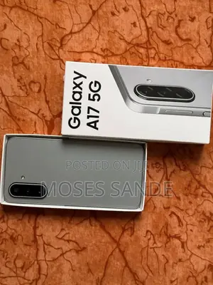 New Samsung Galaxy A17 5G 256 GB Silver