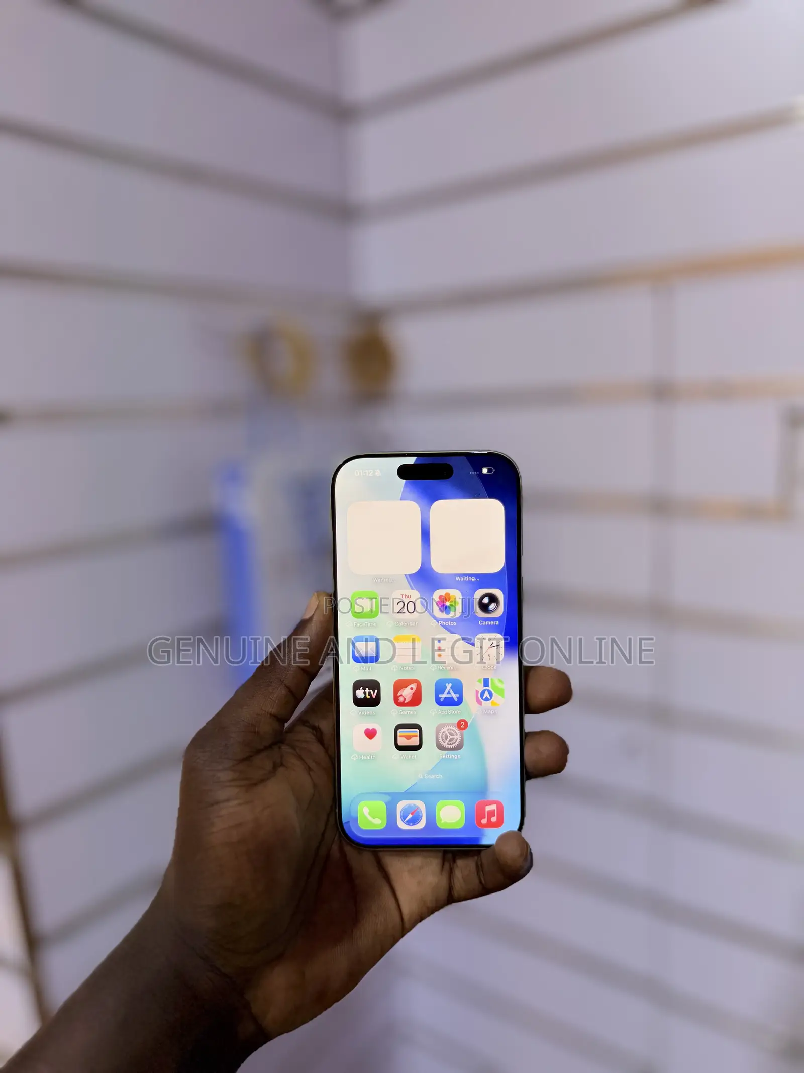 Apple iPhone 16 Pro 128 GB Gold