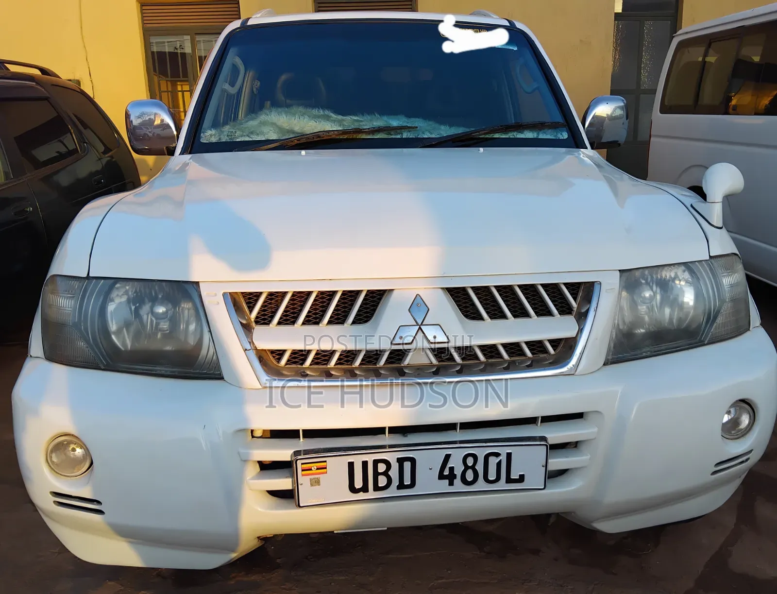 Mitsubishi Pajero 2006 White
