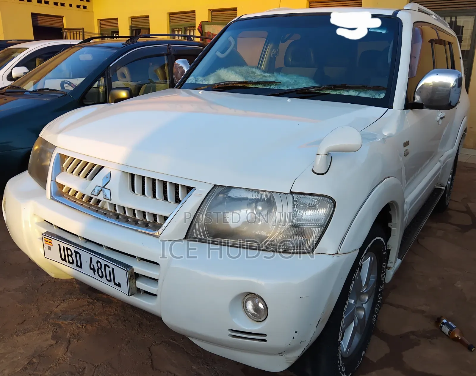 Mitsubishi Pajero 2006 White