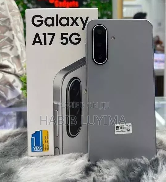 New Samsung Galaxy A17 5G 256 GB Gray