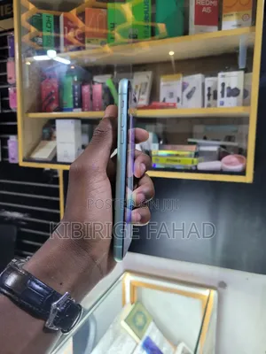 Apple iPhone 11 64 GB Green
