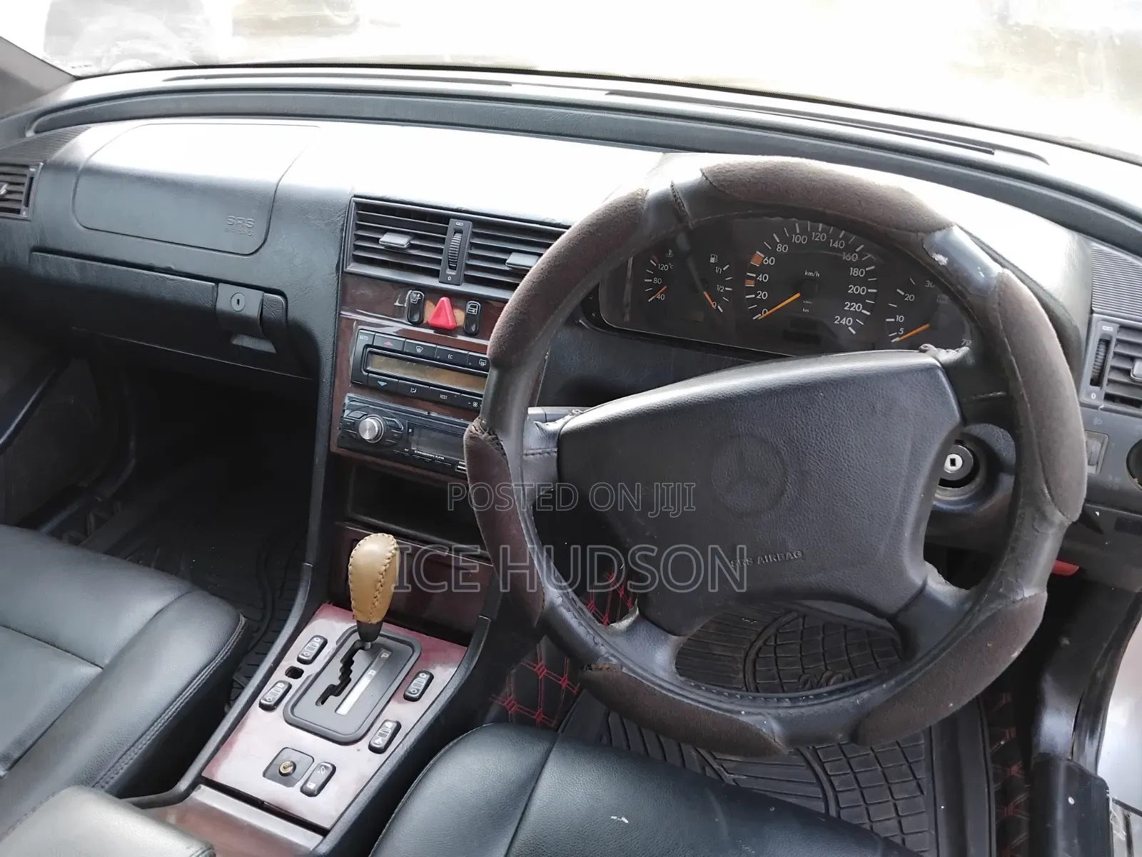 Mercedes-Benz C200 2000 Silver