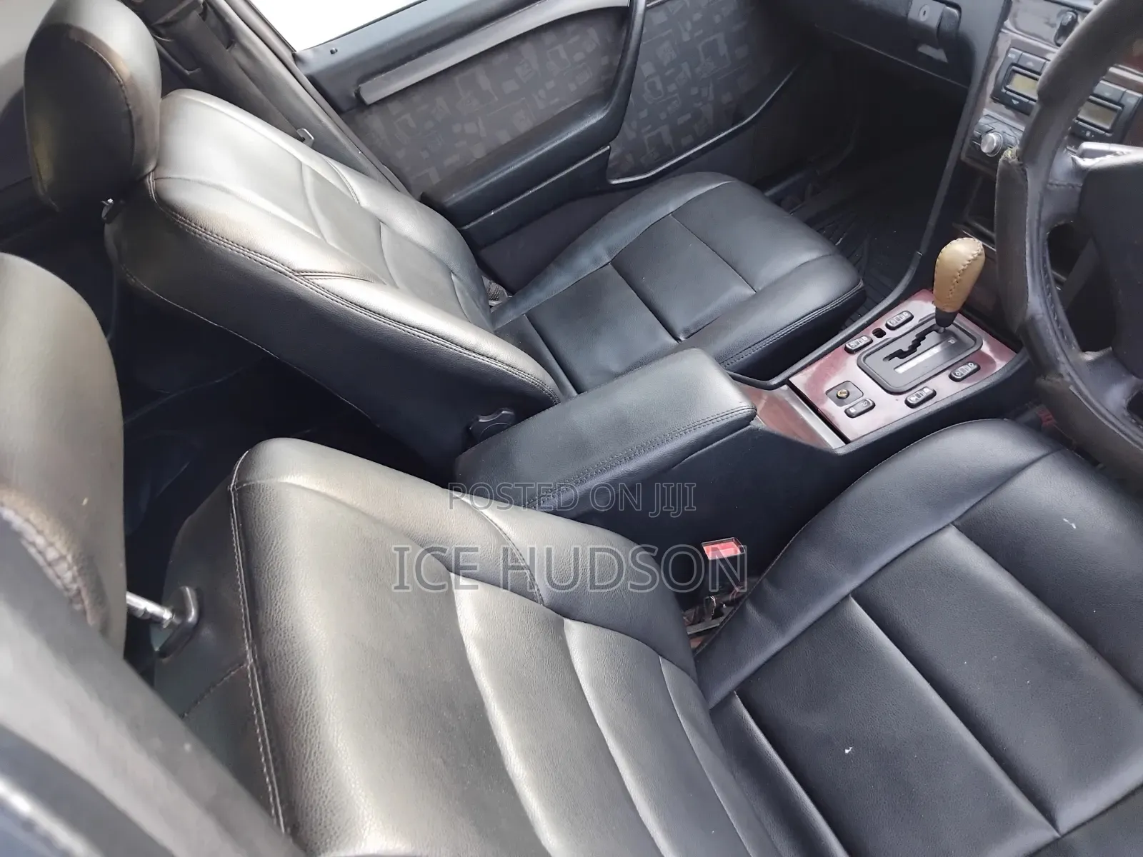Mercedes-Benz C200 2000 Silver