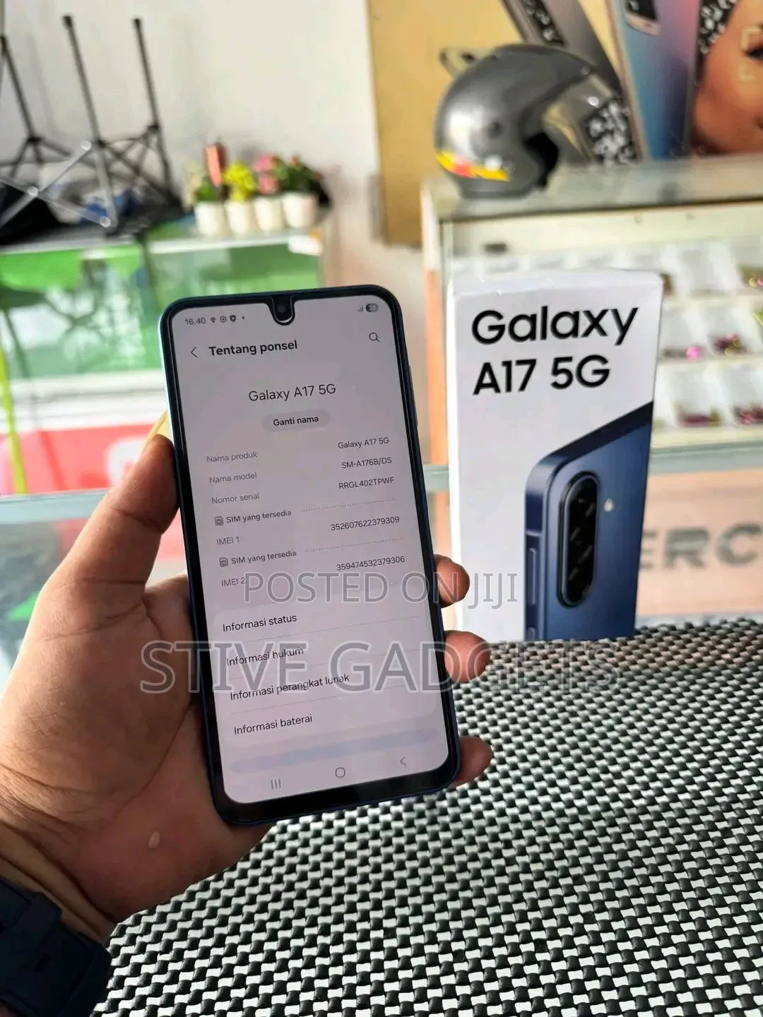 New Samsung Galaxy A17 5G 256 GB Blue