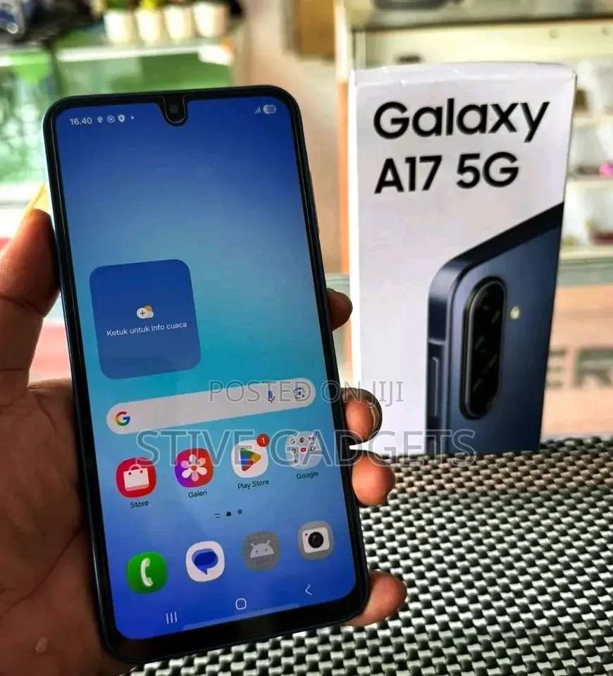New Samsung Galaxy A17 5G 256 GB Blue