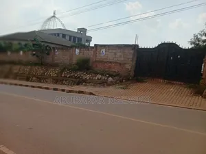 Land for Sale in Kanyanya