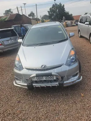 Toyota Wish 2007 Silver