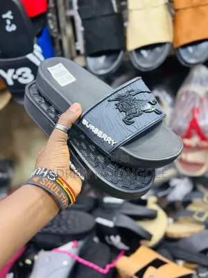 Burberry Push-Ins