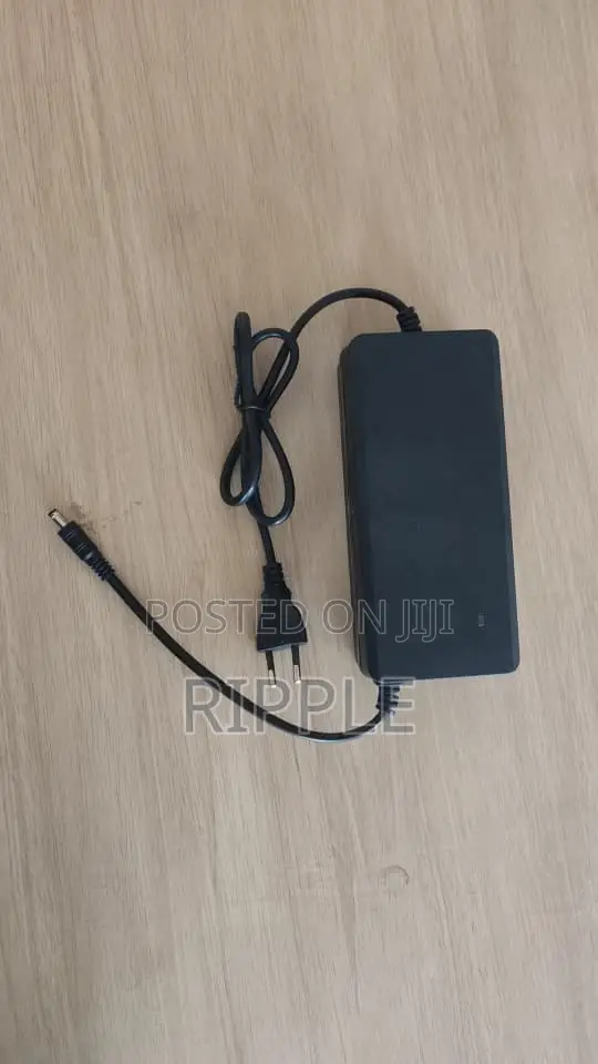 600W Portable Power Station 12.8V 50Ah LiFePO4 Solar Generator