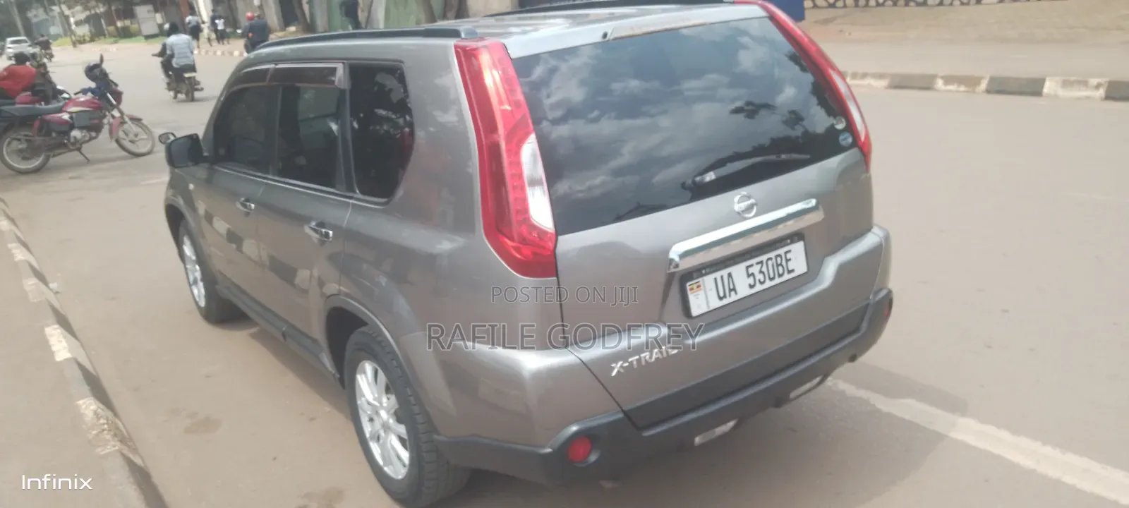 Nissan X-Trail 2010 Gray