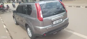 Nissan X-Trail 2010 Gray