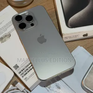 New Apple iPhone 15 Pro Max 256 GB Gray