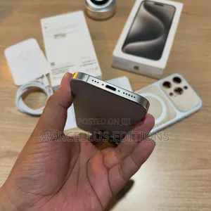 New Apple iPhone 15 Pro Max 256 GB Gray