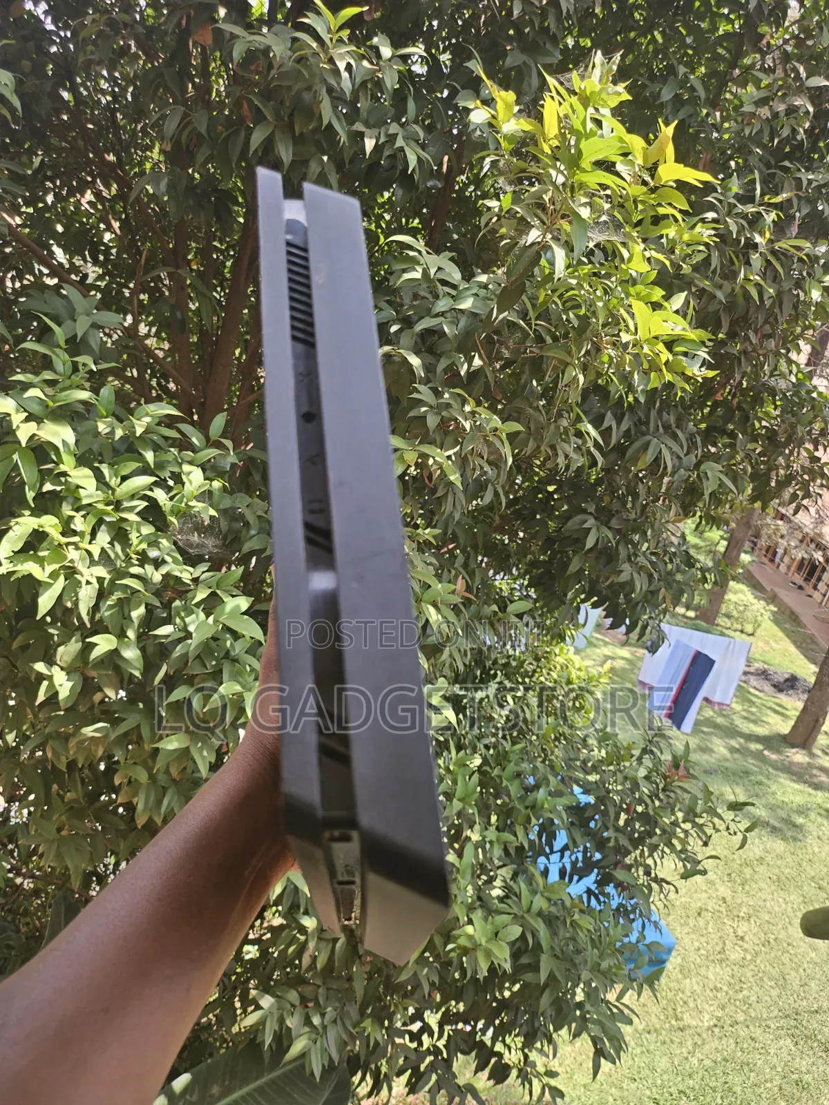 PlayStation 4slim