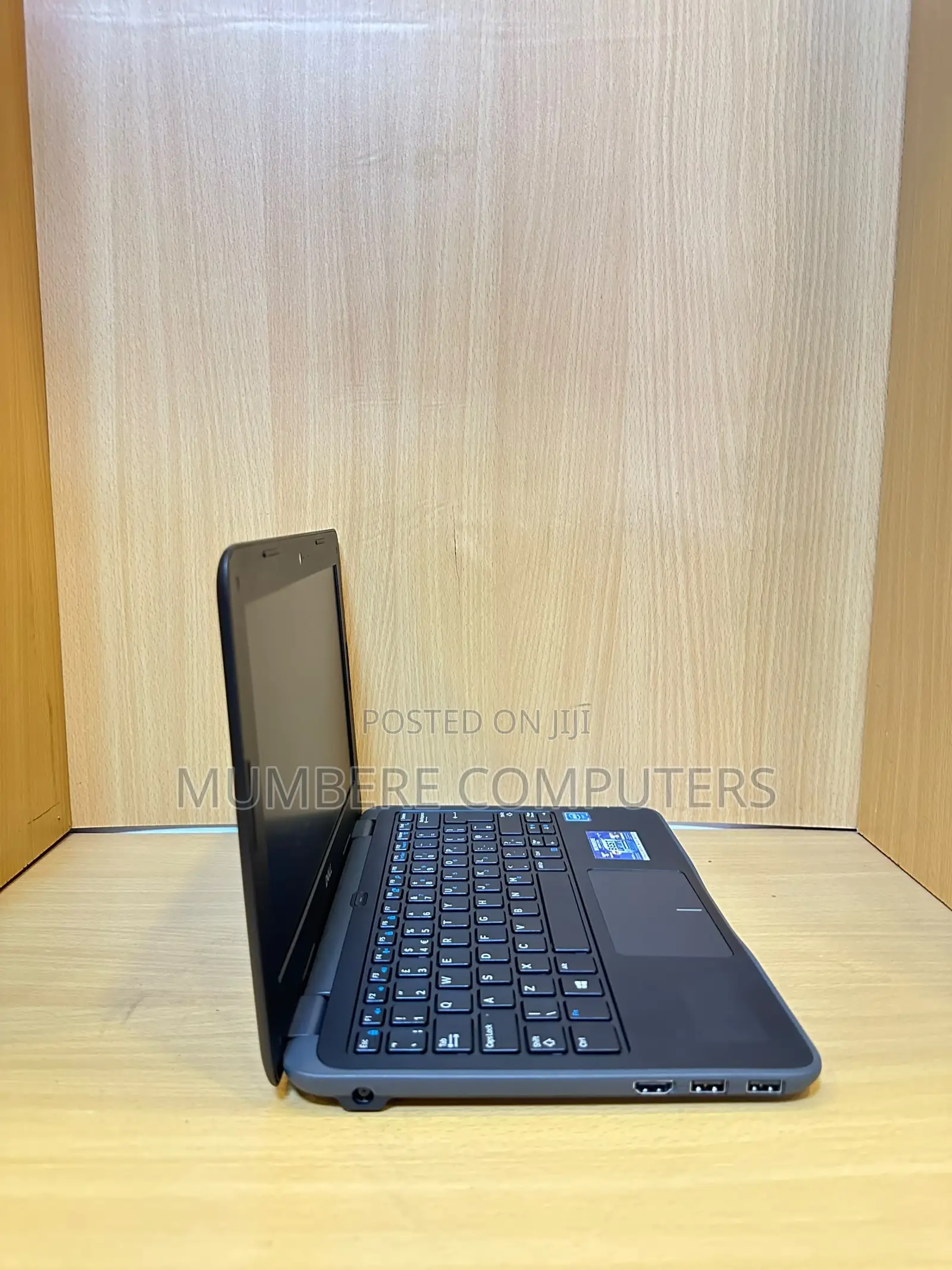 Laptop Dell Latitude 3180 4GB Intel Celeron SSD 128GB