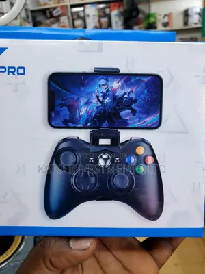 G7 Pro 8-in-1 Wireless Game Controller