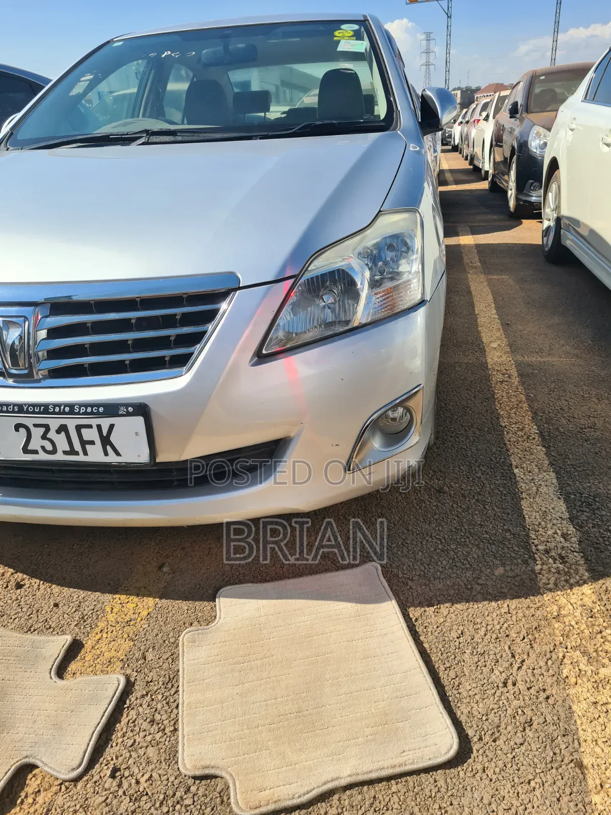Toyota Premio 2012 Silver