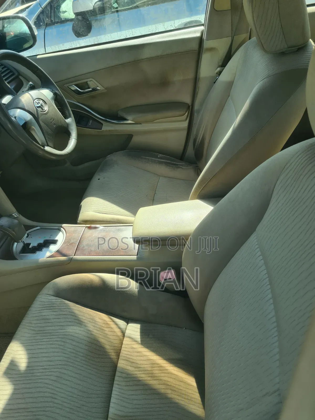 Toyota Premio 2012 Silver