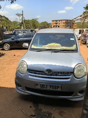 Toyota Sienta 1.5 AWD 2008 Silver