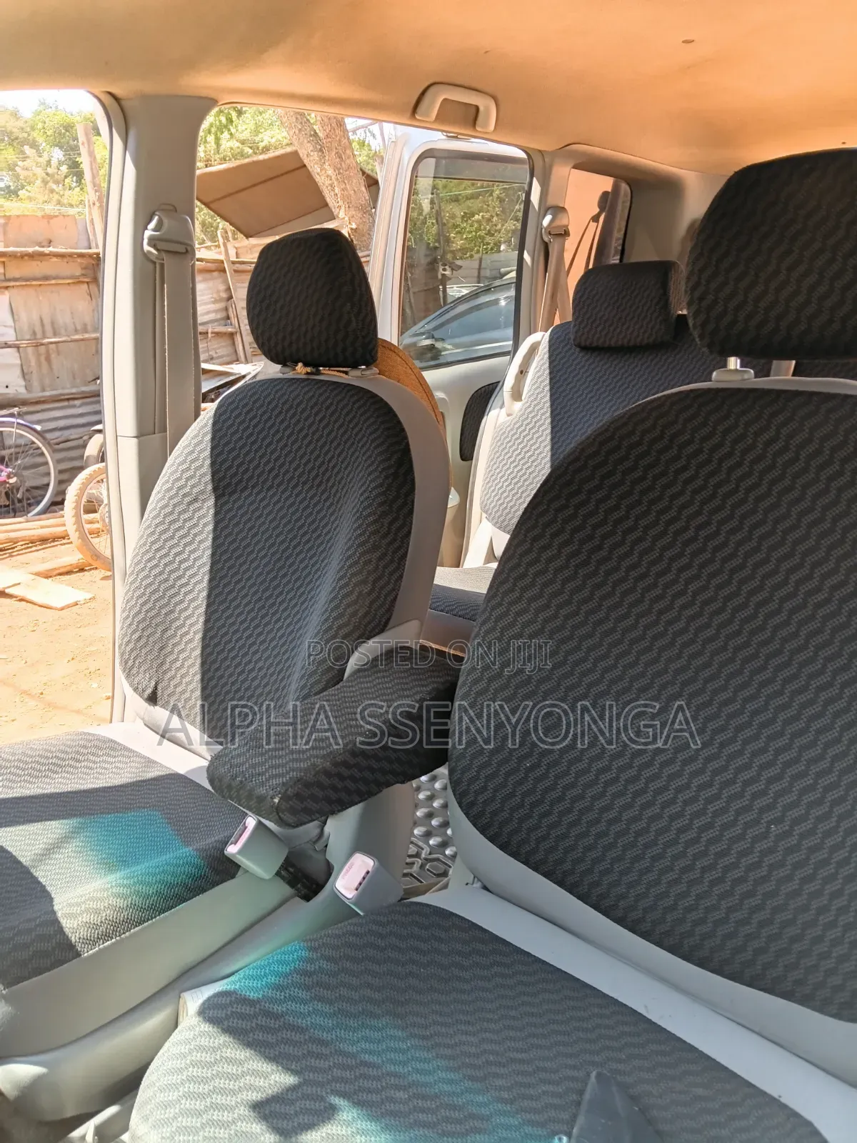 Toyota Sienta 1.5 AWD 2008 Silver