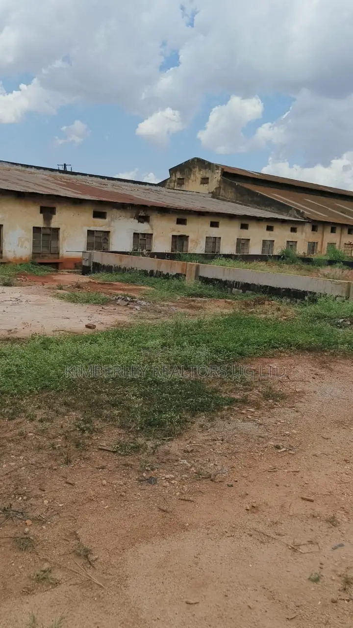 2.3 Acres of Prime Commercial Land for Sale in Bombo Road, Kawempe!