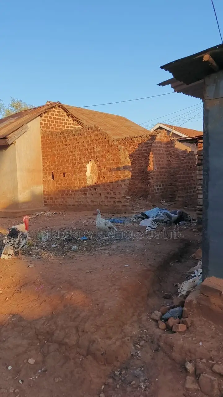 🔥🔥 15 Commercial Decimals of Prime Land for Sale in Kawempe Ttula! 🔥🔥