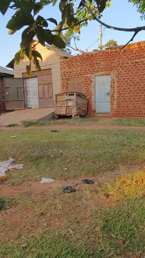 🔥🔥 24 Commercial Decimals of Prime Land for Sale in Kawempe Ttula! 🔥🔥