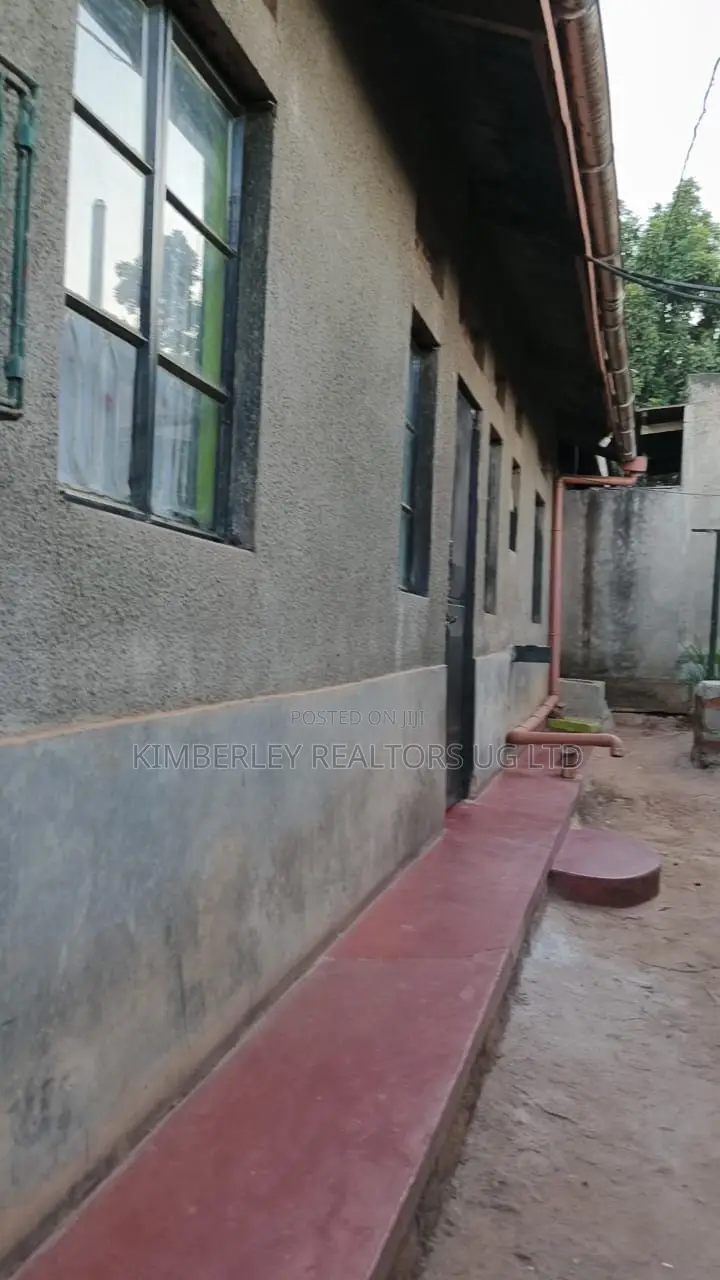 4bdrm House in Kawempe for sale