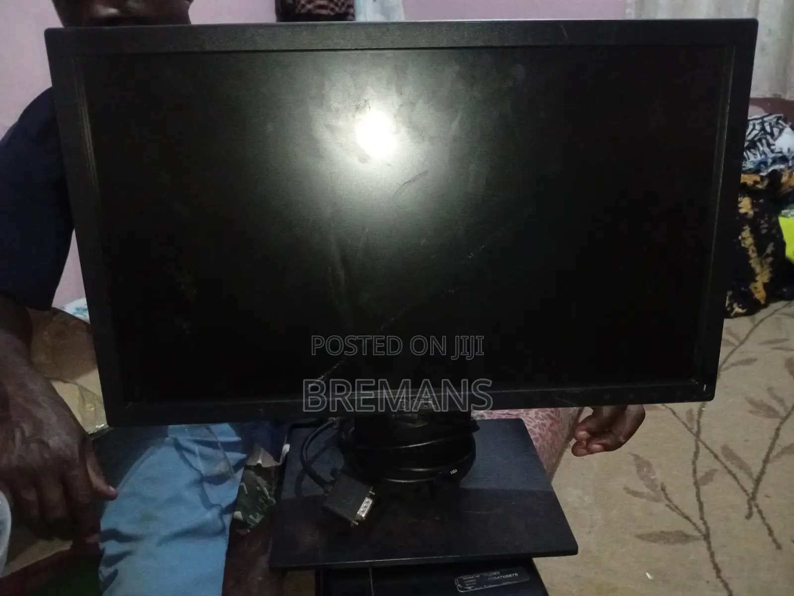 Desktop Computer Dell 4GB Intel Core i3 HDD+SSD 500GB