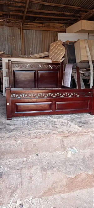 Musambya Bed Well Dry Wood and Design