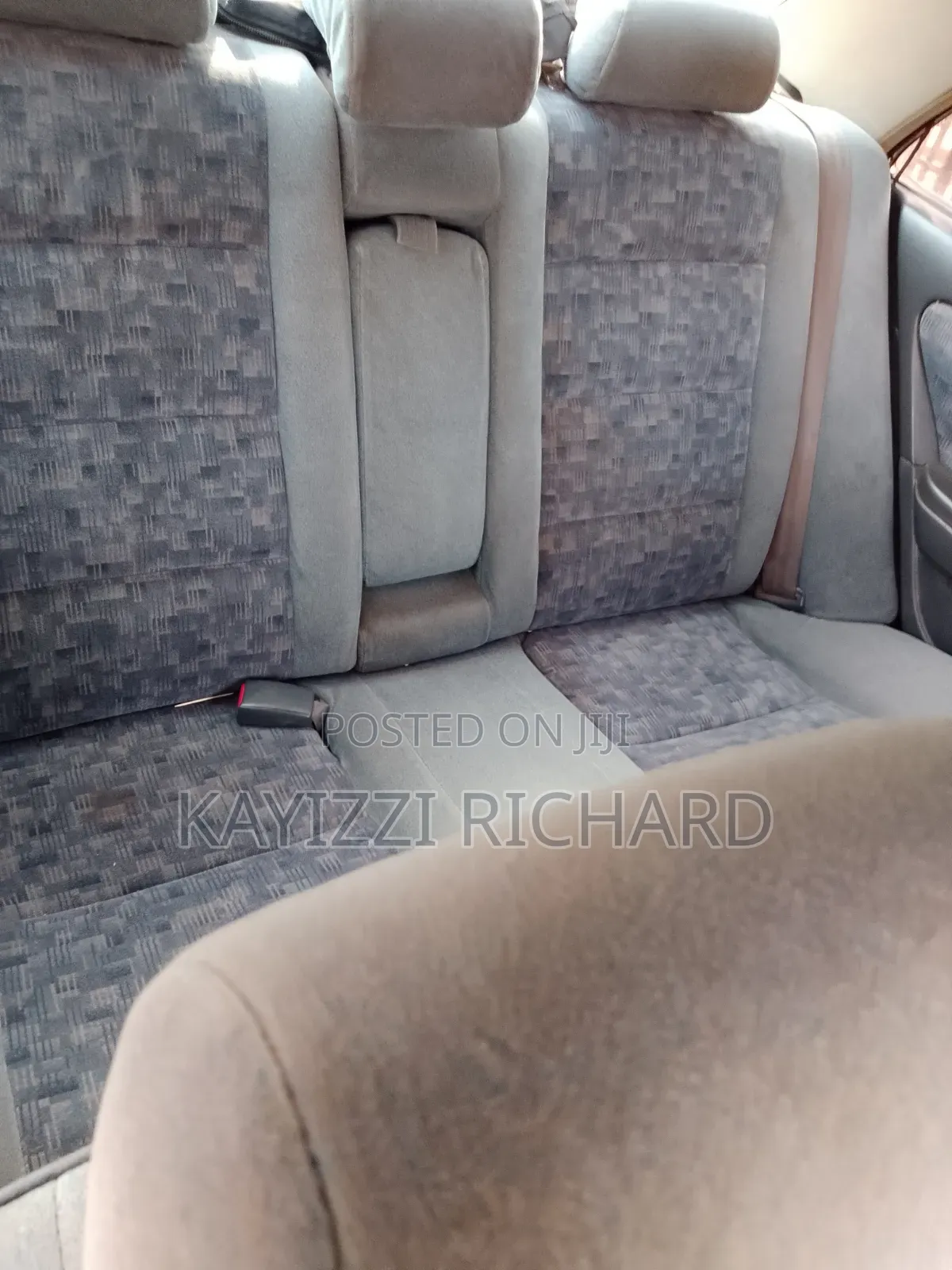 Toyota Carina 1998 Silver