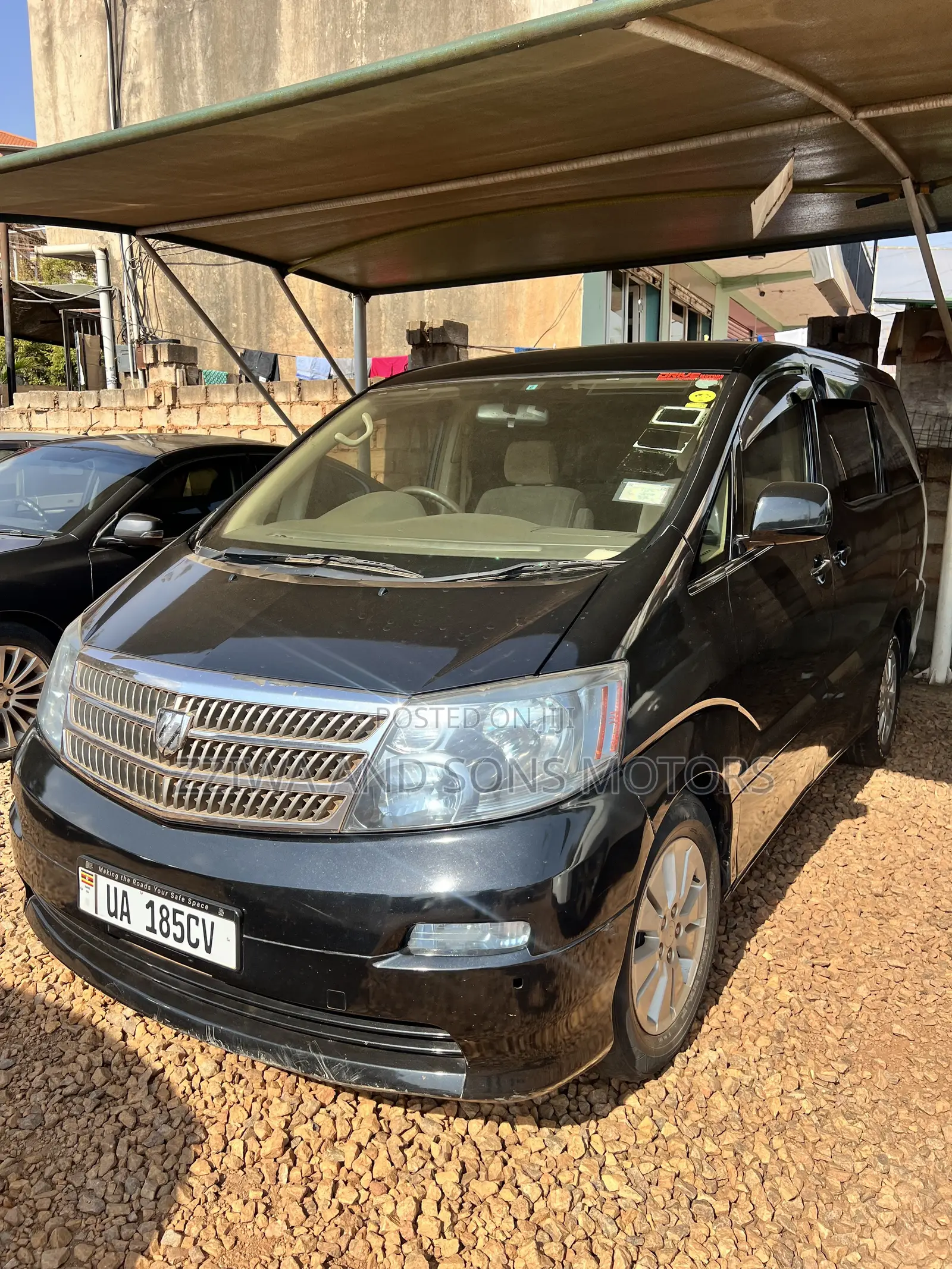 Toyota Alphard 2.4 Petrol FWD 2006 Black