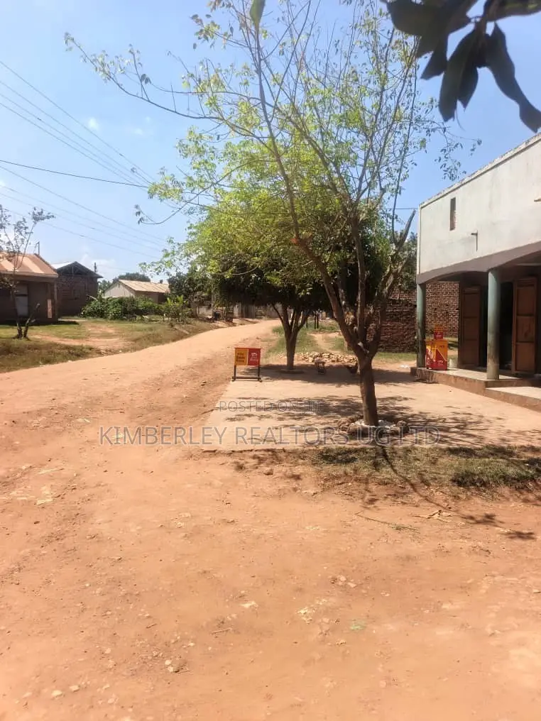 🔥🔥 Commercial Property for Sale in Wakiso Namuseera! 🔥🔥