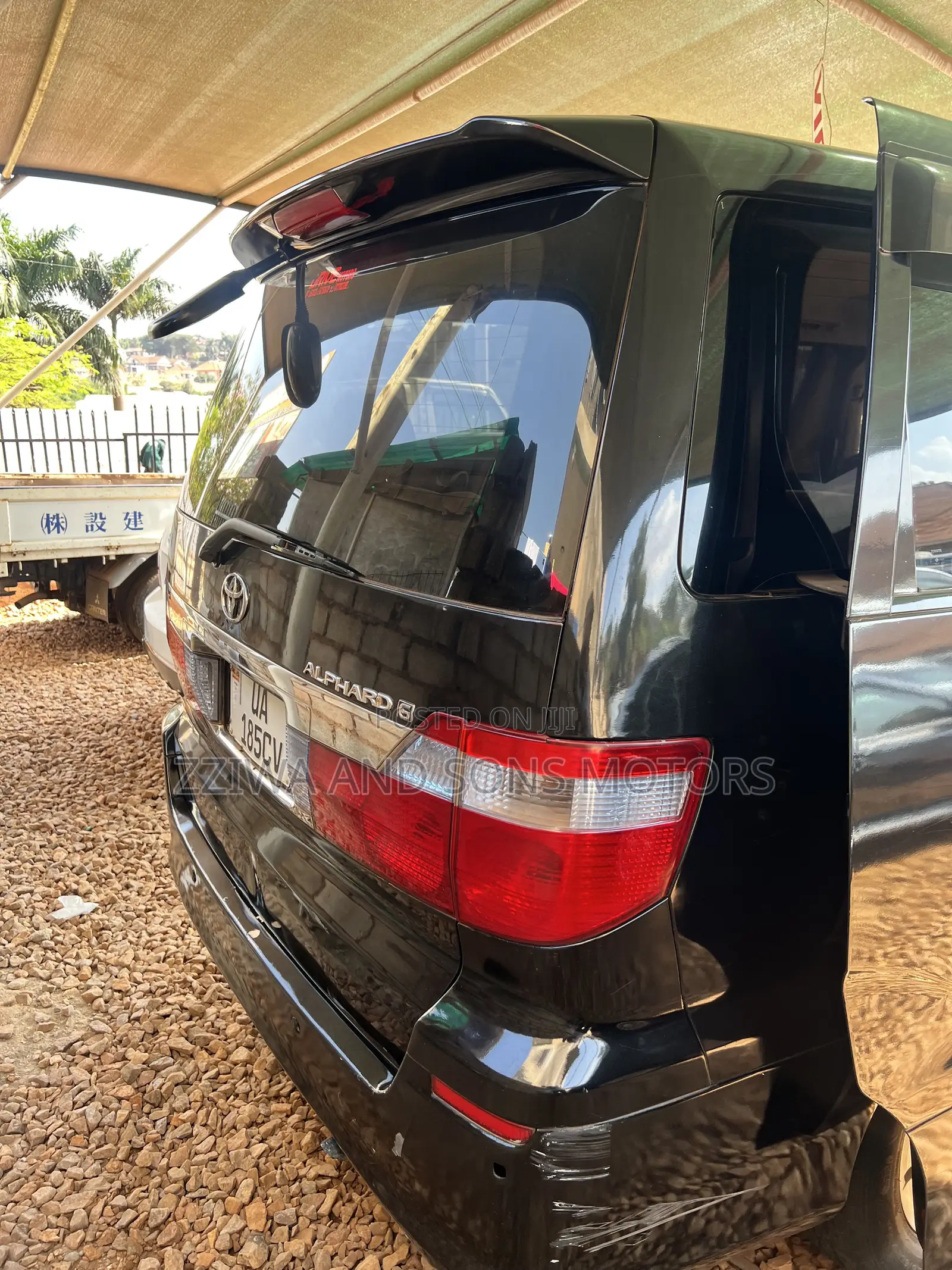 Toyota Alphard 2.4 Petrol FWD 2006 Black