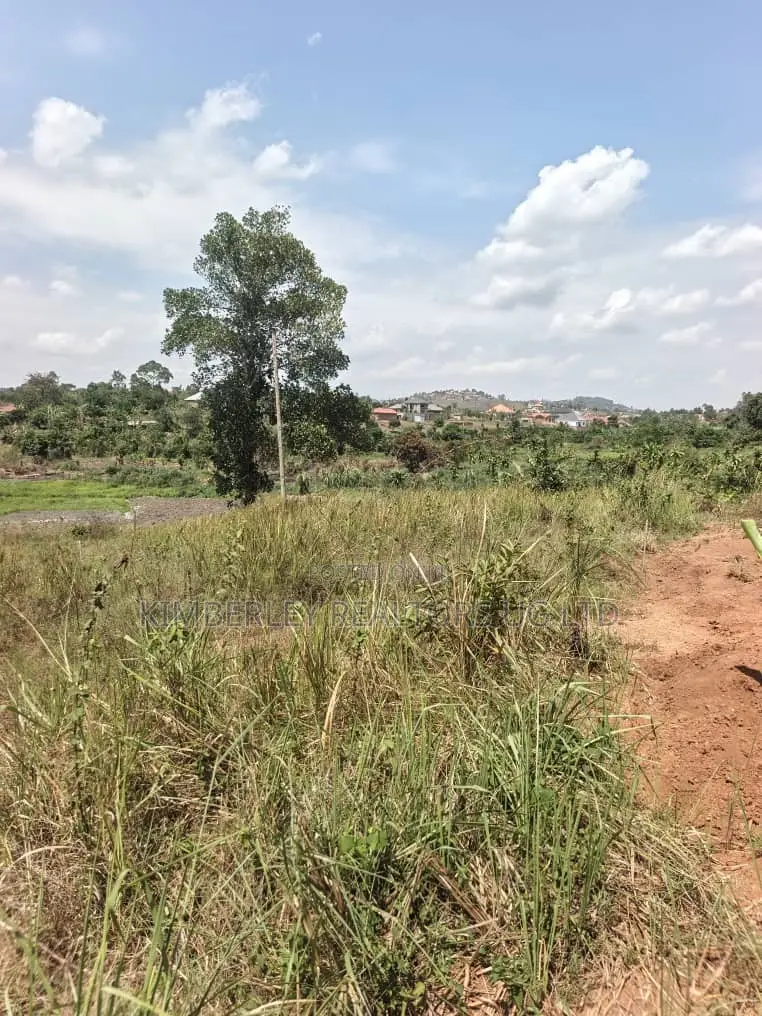 🔥🔥 9 Acres of Prime Land for Sale in Kamwenge, Western Uganda! 🔥🔥