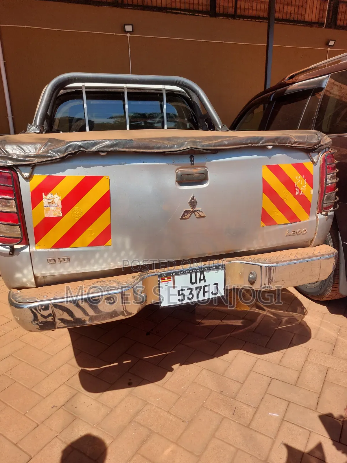 Mitsubishi L200 2015 Silver