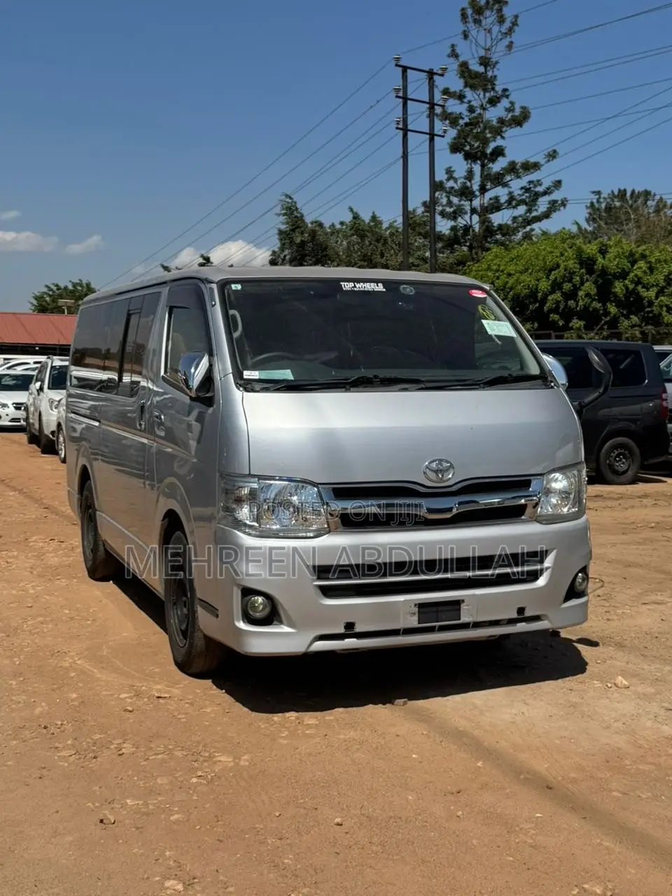 Toyota HiAce 2013 Silver