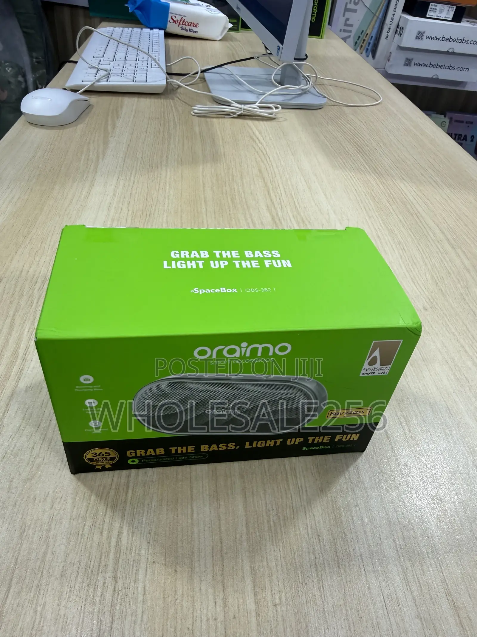 Oraimo SpaceBox OBS-382 Speaker With Portable Size
