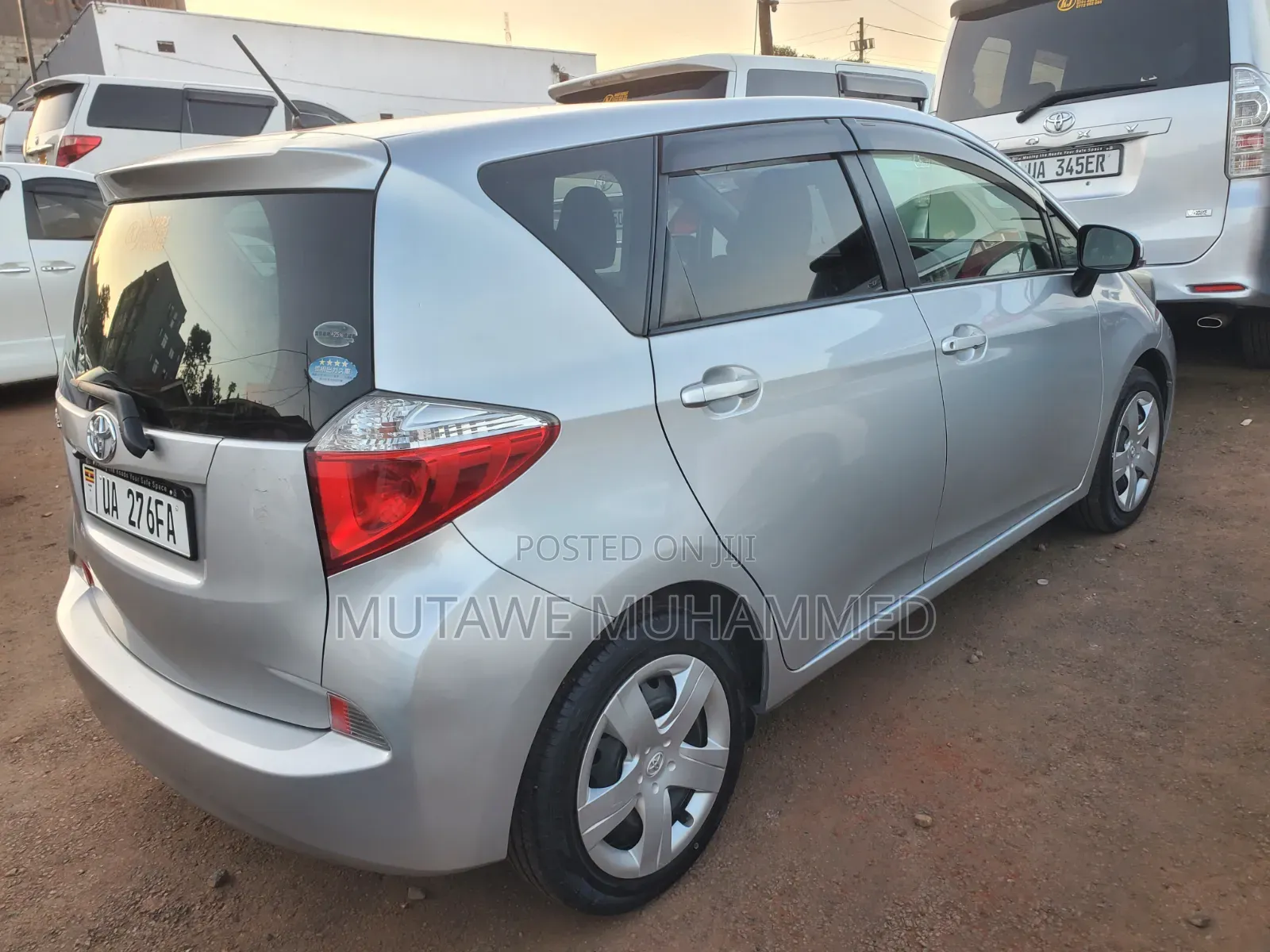 Toyota Ractis 2012 Silver