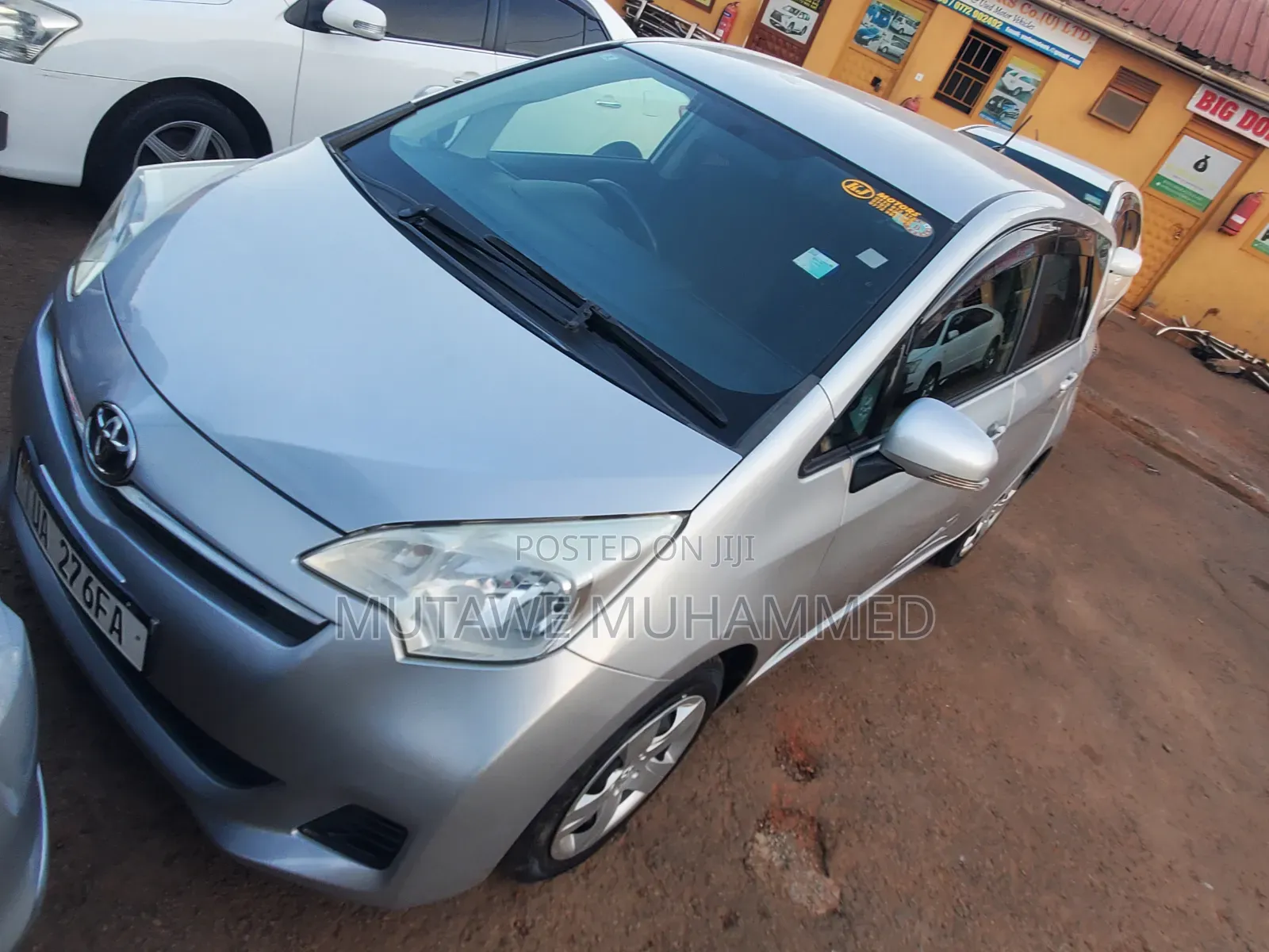 Toyota Ractis 2012 Silver