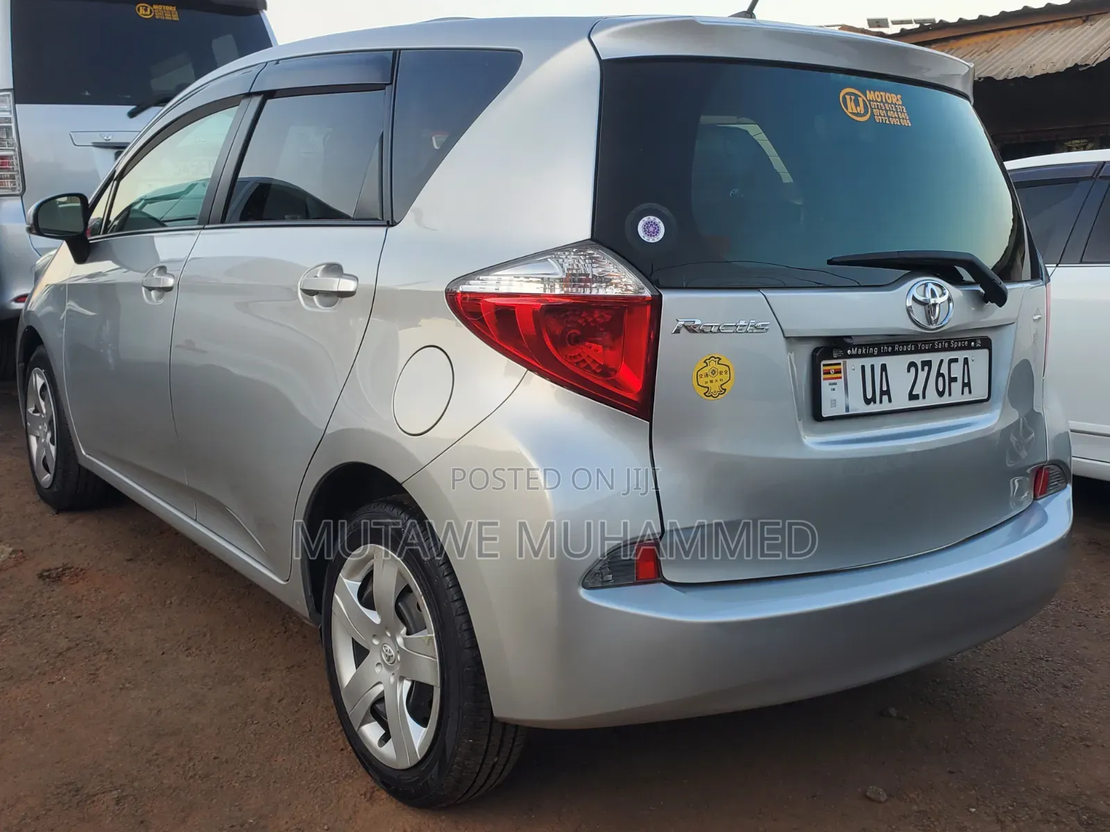 Toyota Ractis 2012 Silver