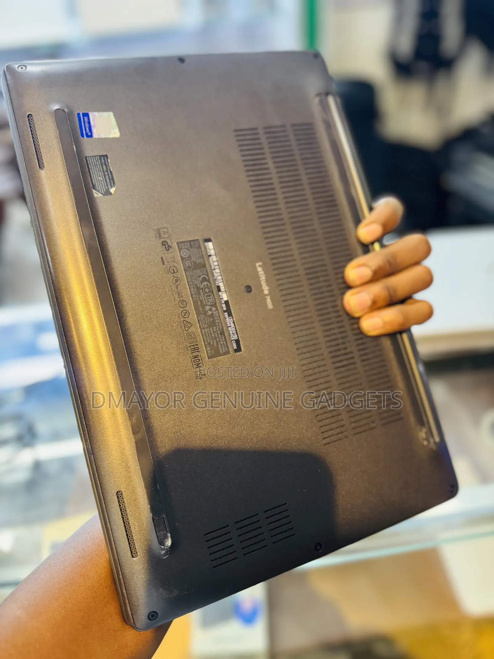 Laptop Dell Latitude 7400 8GB Intel Core i5 SSD 256GB