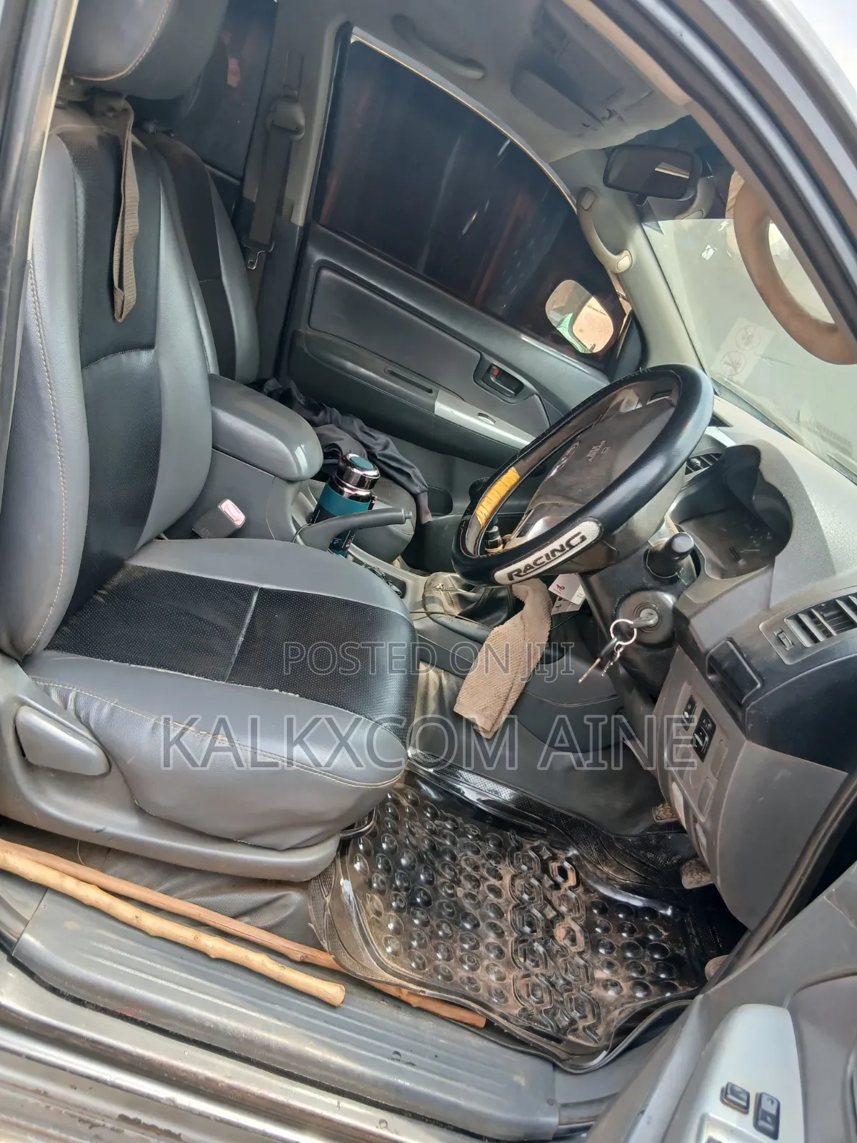 Toyota Hilux 2014 Black