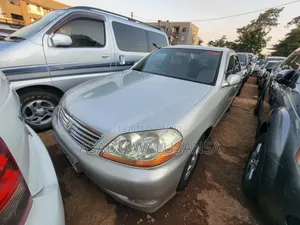Toyota Mark II 2002 Silver