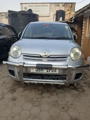 Toyota Sienta 2008 Silver