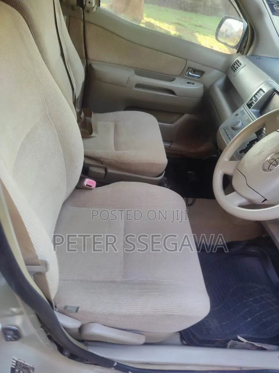 Toyota Raum 2006 Silver
