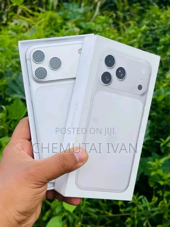 New Apple iPhone 17 Pro Max 256 GB Silver