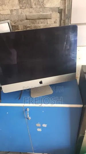Desktop Computer Apple iMac 8GB Intel Core i5 SSD 256GB