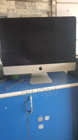 Desktop Computer Apple iMac 8GB Intel Core i5 SSD 256GB